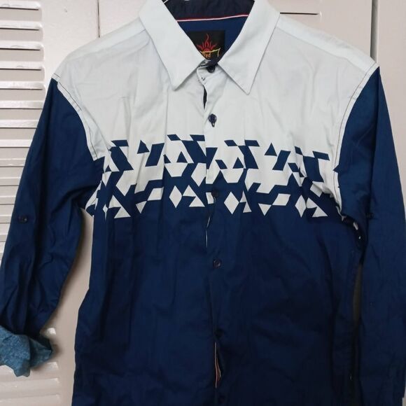 Bundle of Button ups - Picture 4 of 9